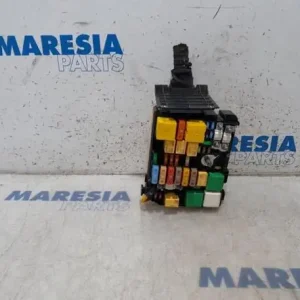 Zekeringkast CITROËN C4 GRAND PICASSO II (DA_, DE_) Must-Have