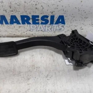 Sensor gaspedaalpositie PEUGEOT 308 SW II (LC_, LJ_, LR_, LX_, L4_) Merkproduct