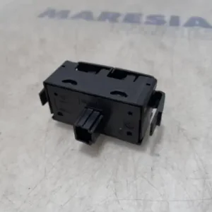 Budget Schakelaar voor Alarmlicht OPEL Vivaro B Kasten (--)