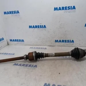 Op = Op Aandrijfas PEUGEOT 5008 (0U_, 0E_)