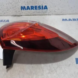 Achterlicht RENAULT Clio IV Grandtour (KH) Beperkte Voorraad