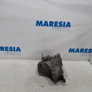 Modern Handgeschakelde versnellingsbak PEUGEOT 5008 (0U_, 0E_)