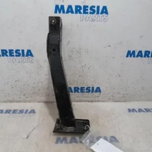 Merkproduct Front asdrager FIAT 500 (312), FIAT 500 C (312)