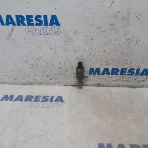 Sensor nokkenaspositie PEUGEOT 207 CC (WD), CITROËN C5 III Break (TD) Hoge Kwaliteit