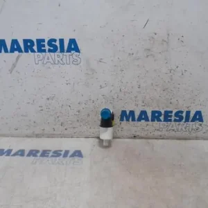 Wereldwijde Verzending Reinigingsvloeistofsproeier PEUGEOT 308 II (L3, LB, LH, LP, LW)