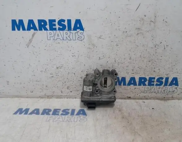 Direct Beschikbaar Gasklephuis RENAULT MEGANE III Grandtour (KZ0/1)