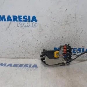 Nieuw Zekeringkast PEUGEOT 308 CC (4B)