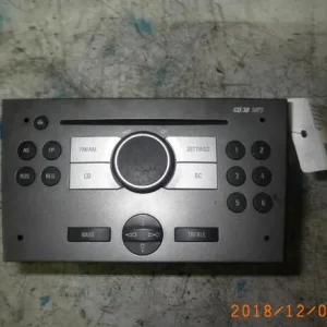 Flitsaanbieding CD-Radio OPEL Vivaro Kasten (F7), OPEL Vivaro Combi (J7), OPEL Vivaro B Kasten (--)
