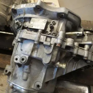 Handgeschakelde versnellingsbak SAAB 9-3 Cabriolet (YS3D), SAAB 900 II Convertible Op = Op