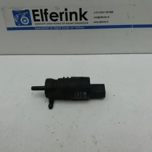 Koop Vandaag Reinigingsvloeistofsproeier SAAB 9-5 (YS3G)