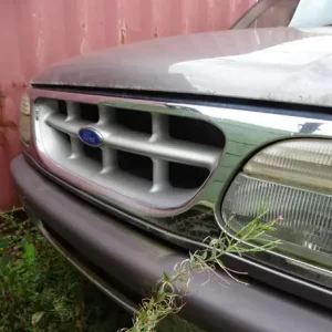 Gratis Retour Radiateurgrille FORD USA Edge (--), FORD USA Explorer (--), FORD USA Explorer (U, U2), FORD USA Explorer (UN46) Chrom US Car Grill