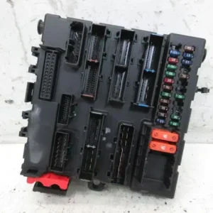 Zekeringkast SAAB 9-3 (D75, D79, E79, YS3F) Gratis Retour