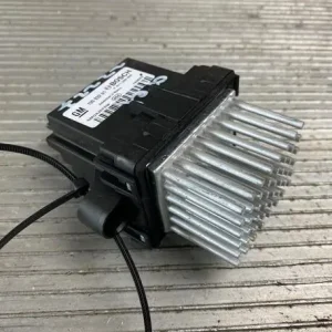 Ambachtelijk Weerstand interieurventilatie OPEL INSIGNIA A (G09)