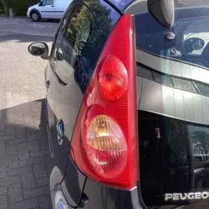 Achterlicht PEUGEOT 107 (PM_, PN_) Plaats Bestelling