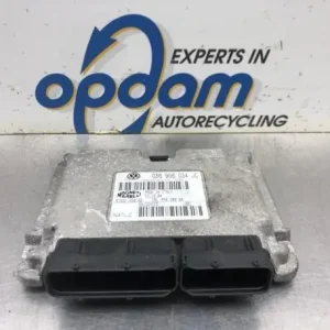 Tijdelijk Beschikbaar Regeleenheid motoregeling VW POLO (9N_)