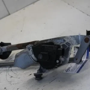 Nu Kopen Ruitenwissermotor TOYOTA YARIS (_P9_)