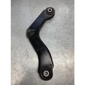 Koop Online Draagarm wielophanging LYNK & CO 1