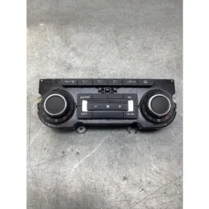 Shop Nu Bedieningselement verwarming & ventilatie SKODA SUPERB II Estate (3T5), SKODA SUPERB III Estate (3V5)