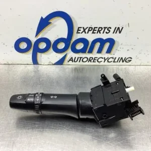 Knipperlampschakelaar MITSUBISHI MIRAGE / SPACE STAR Hatchback (A0_A) Aanbieding