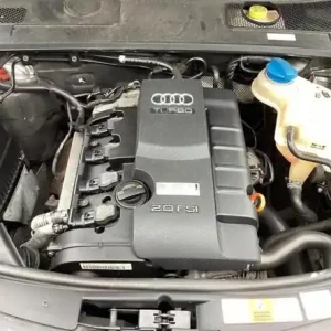 Motor kaal AUDI A6 (4F2, C6) Beperkt Aanbod