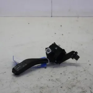 Weekendaanbieding Knipperlampschakelaar VW TOURAN (1T1, 1T2), VW TOURAN (1T3), VW TOURAN VAN (1T1, 1T2)