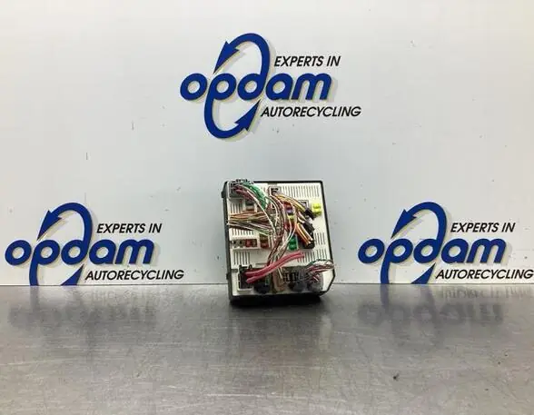 Geld-Terug-Garantie Zekeringkast RENAULT LAGUNA III (BT0/1)