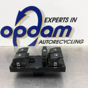 Direct Beschikbaar Schakelaar voor Elektrische Ramen VW GOLF V (1K1), VW GOLF VI (5K1), VW GOLF V Variant (1K5), VW GOLF VI Variant (AJ5)