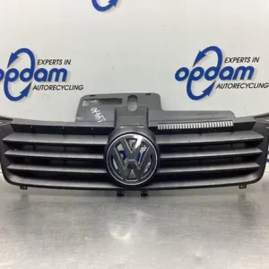 Radiateurgrille VW POLO (9N_), VW POLO Saloon (9A4, 9A2, 9N2, 9A6) In De Mode