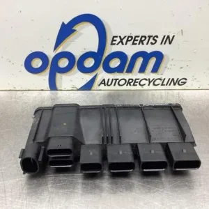 Stroomverdeler BMW 3 (F30, F80), BMW 1 (F40) Plaats Bestelling