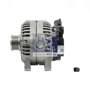 Alternator\\/Dynamo Dt Spare Parts 12.72020 Authentiek